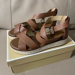 MK Sandals , sisee 9.5 Never used